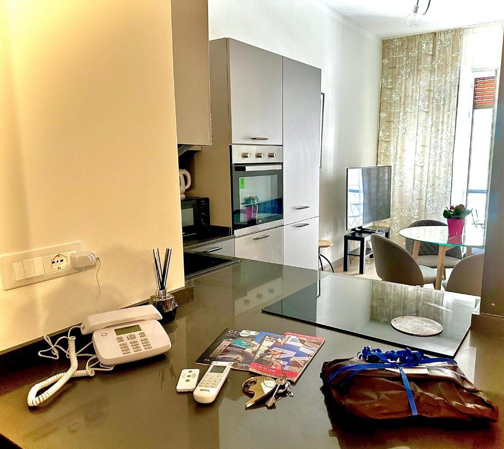 Maison D'or - Via Cecchi Apartment