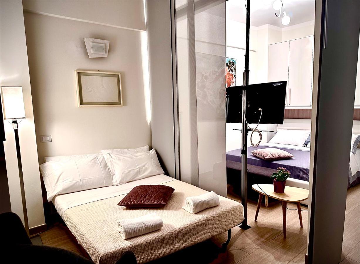 Apartment Maison D'or - Via Cecchi